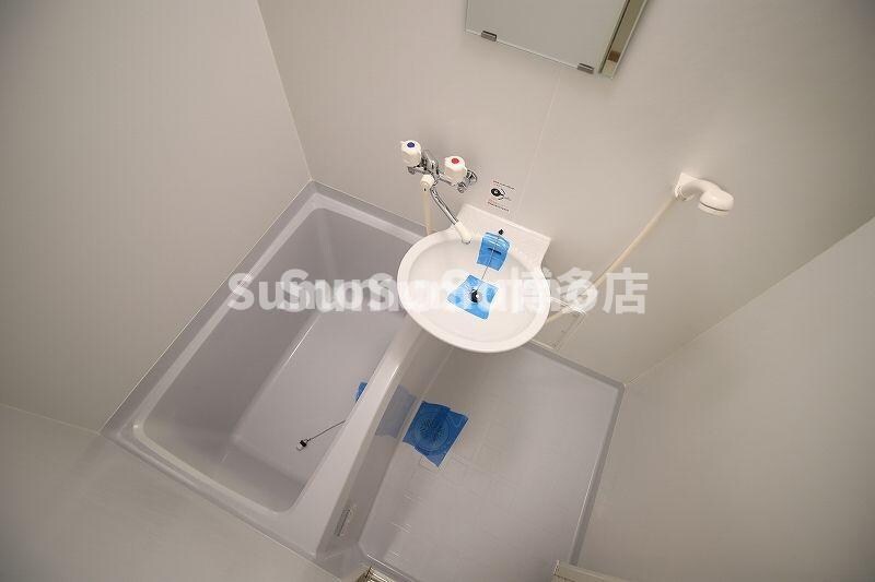 物件内観写真8　(きれいなお風呂です)