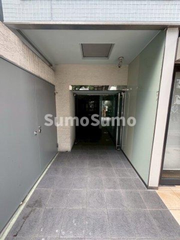 エントランス(建物の内部です)