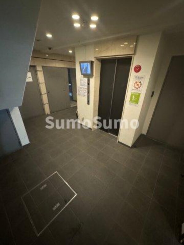 ロビー・ラウンジ(清潔なロビーです)