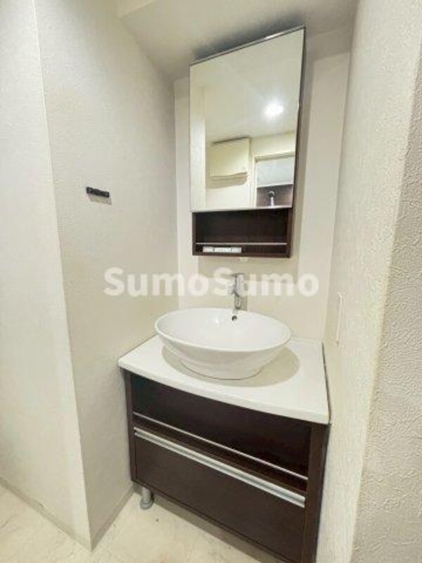 洗面・脱衣所(コンパクトで使いやすい洗面所)