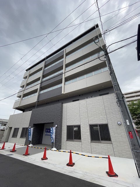 物件外観写真2　(きれいな外観です)