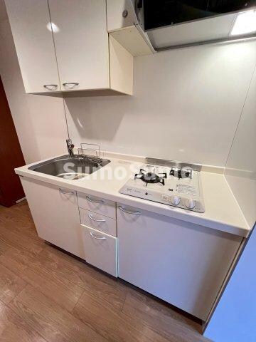 物件内観写真6　(コンパクトなキッチンで掃除もラクラク)