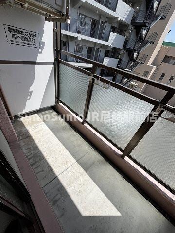 物件内観写真9　(バルコニー付きです)