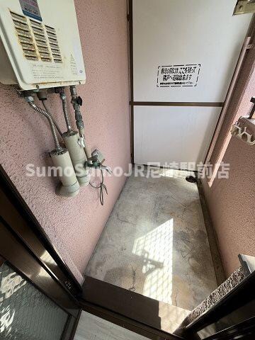 物件内観写真22　(開放的で明るい空間を演出してくれるバルコニーです)