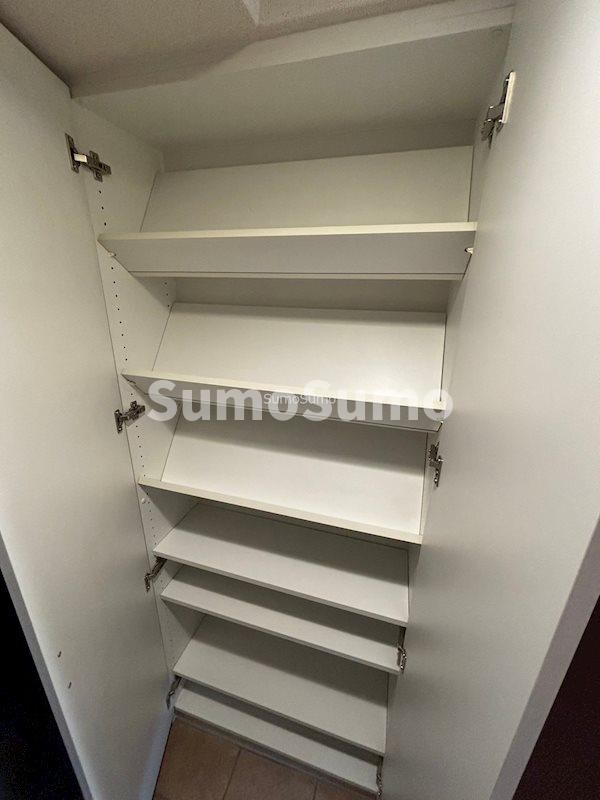 物件内観写真16　(大きなものも収納できそうです)