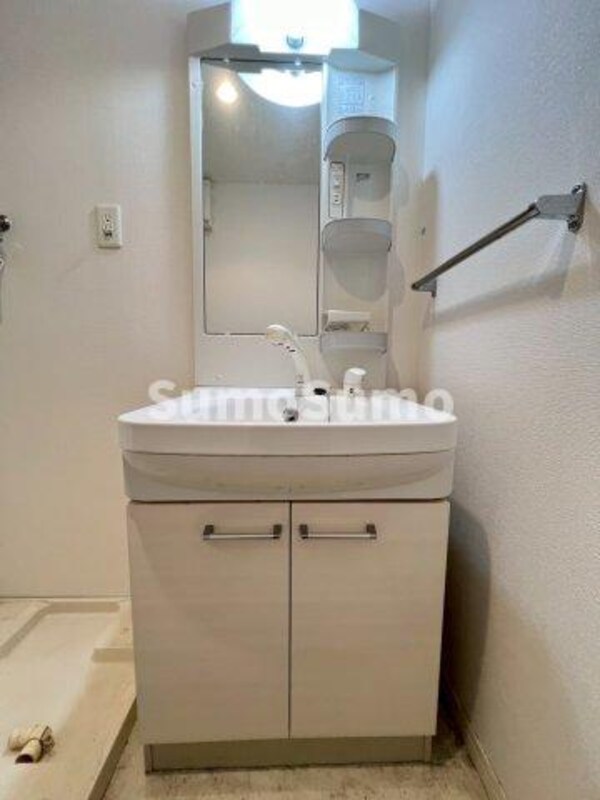 独立洗面台