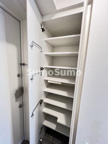 物件内観写真8　(大きなものも収納できそうです)