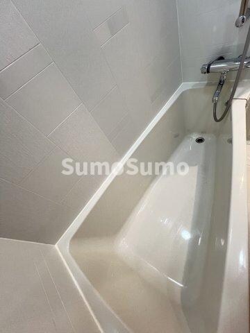 物件内観写真17　(落ち着いた空間のお風呂です)