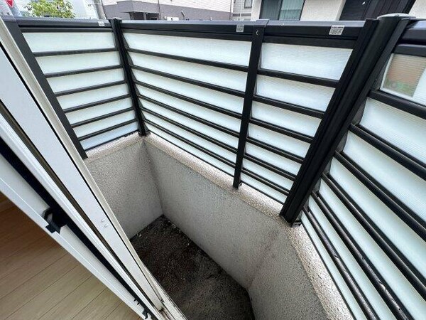 バルコニー(※別室参考写真 )