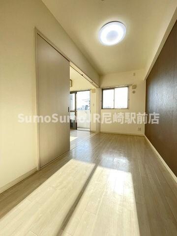 物件内観写真17　(落ち着いて過ごせるお部屋なので、寝室にいかがでしょうか)