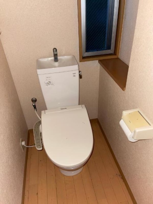 トイレ( )