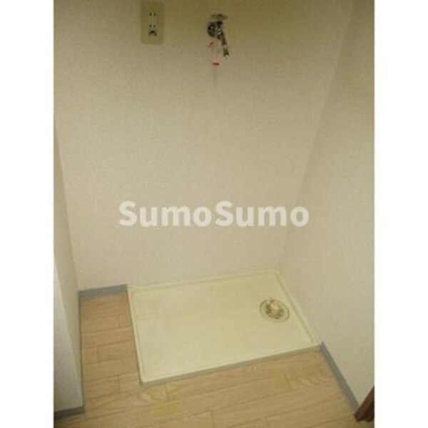 建物設備(洗濯機置き場 )