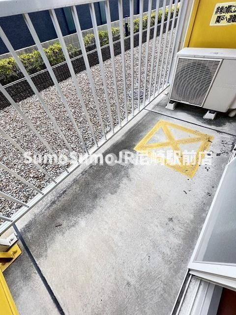 物件内観写真10　(陽当たり良好なバルコニーです)