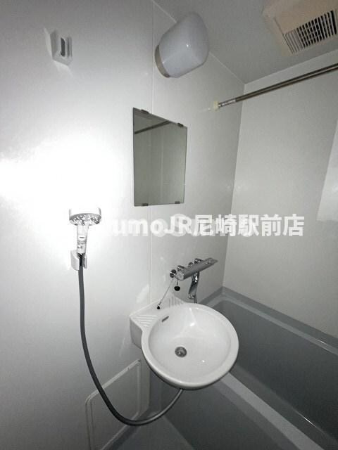 物件内観写真11　(洗面所です)