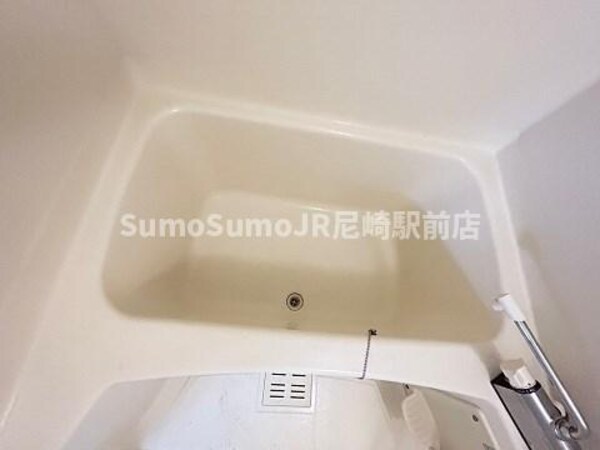 浴室(お風呂で日々の疲れを落としましょう)