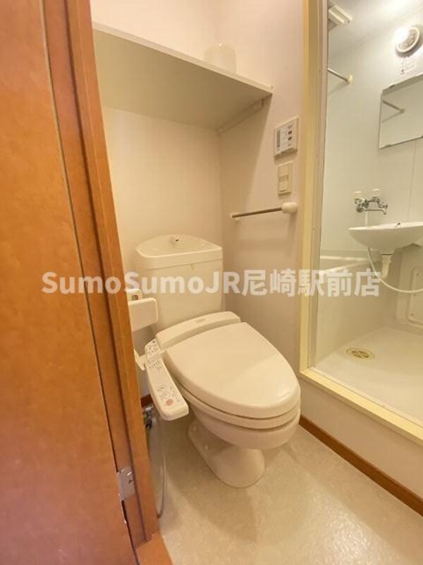 トイレ(ゆったりとした空間のトイレです)