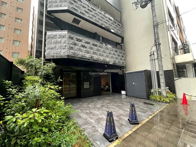 物件外観写真2　(おしゃれな外観です)