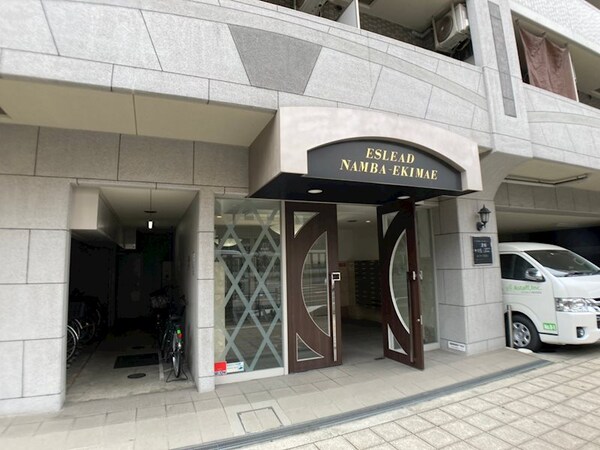 エントランス(建物の内部です)