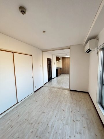 物件内観写真15　(ゆったり過ごせるリビングです)