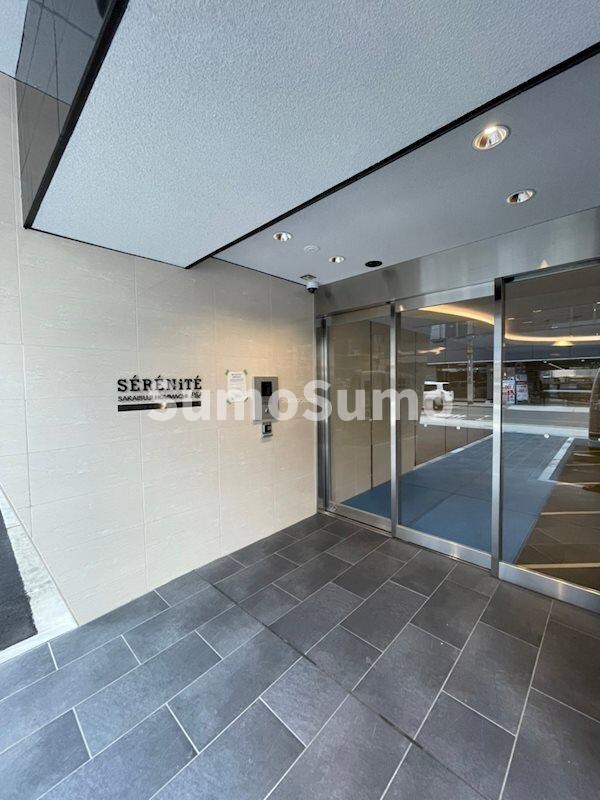 物件外観写真2　(建物の内部です)