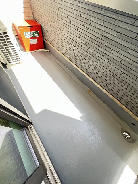 物件内観写真8　(バルコニーがあります)