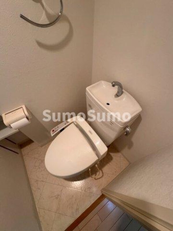 トイレ(落ち着いたトイレです)