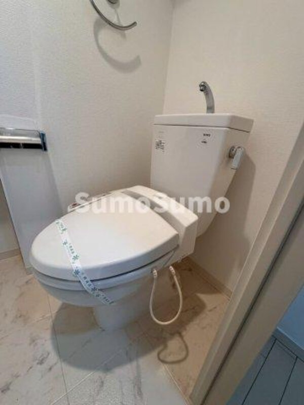 トイレ(ゆったりとした空間のトイレです)
