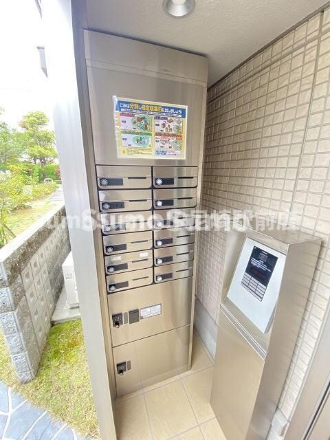 物件内観写真6　(きれいな外観です)