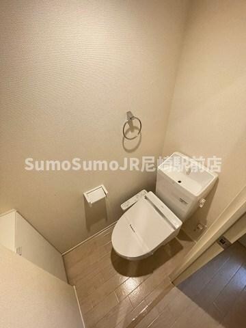 物件内観写真9　(トイレもきれいです)