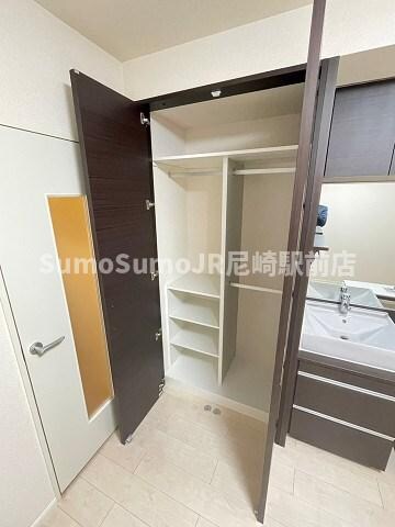 物件内観写真12　(洋室です)