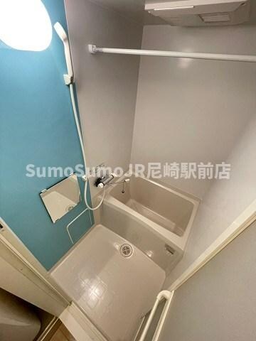 物件内観写真16　(日々の疲れを癒すお風呂付です)