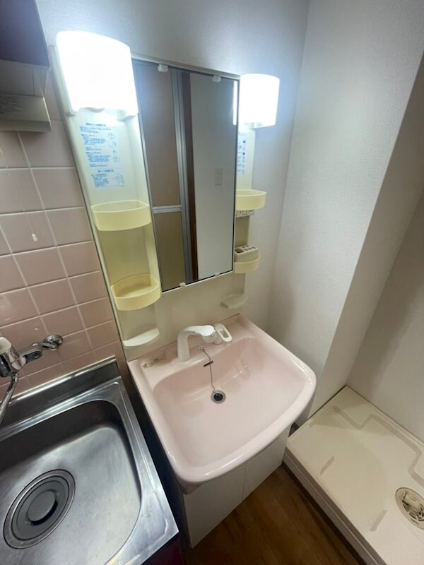 洗面・脱衣所(コンパクトで使いやすい洗面所)