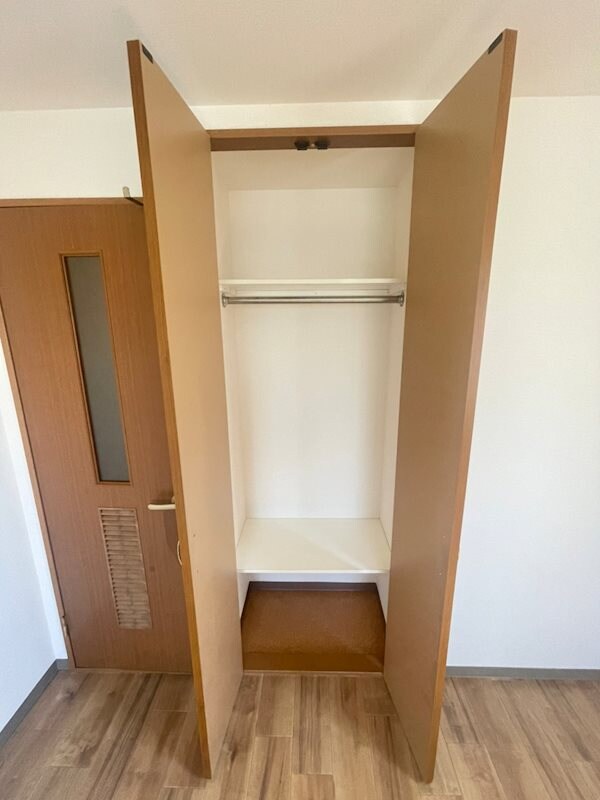 収納(たっぷりとした収納スペースです)