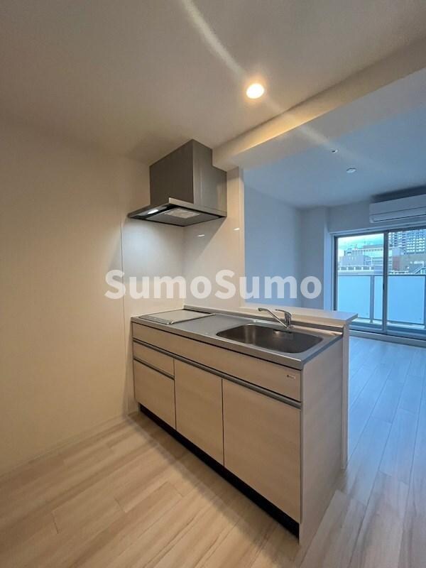 物件内観写真10　(コンパクトなキッチンで掃除もラクラク)