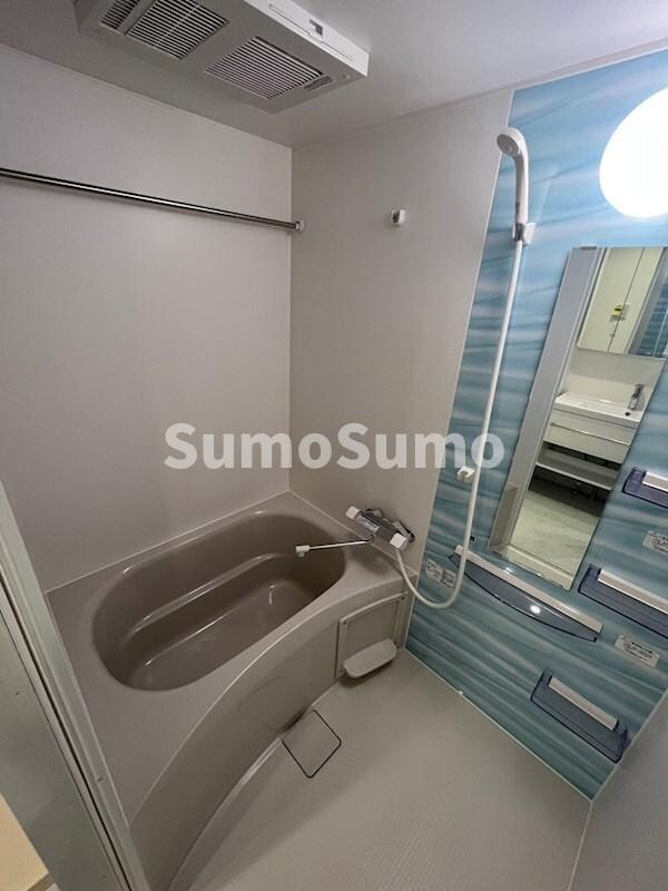 物件内観写真12　(コンパクトで使いやすいお風呂です)