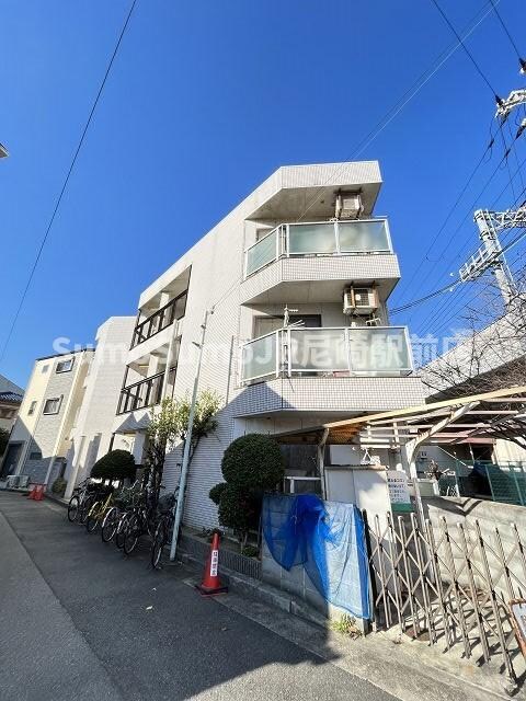 物件外観写真1　(外観です)