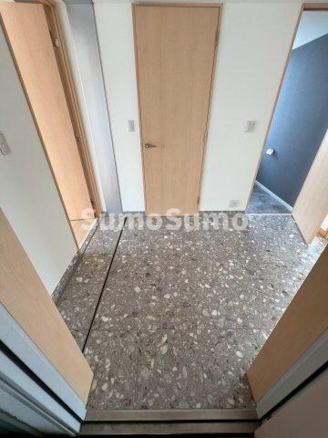 物件内観写真14　(玄関です)