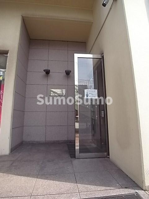 物件外観写真3　(外観もきれいです)