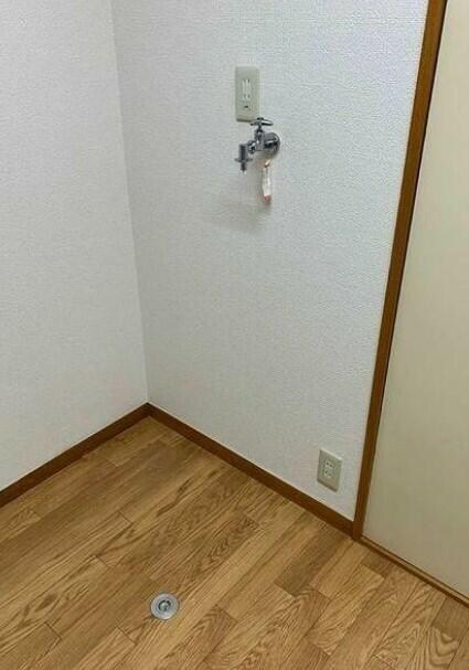 物件内観写真9　( )