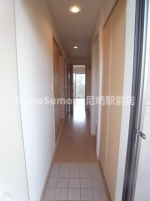 物件内観写真8　(毎日通る玄関はこちらです)