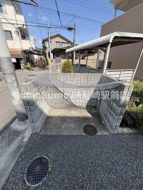 物件外観写真6　(建物外観を気になさる方へ、見た目の良い物件です)