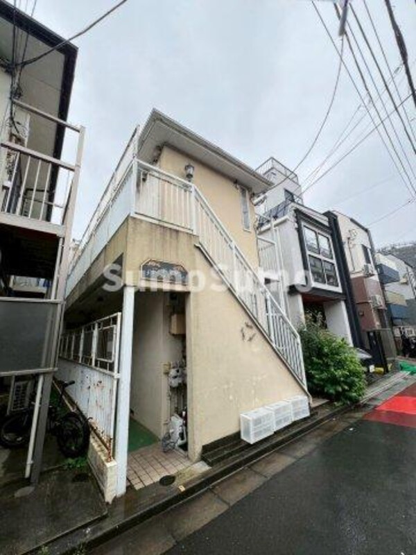 外観(落ち着いた雰囲気の外観です)
