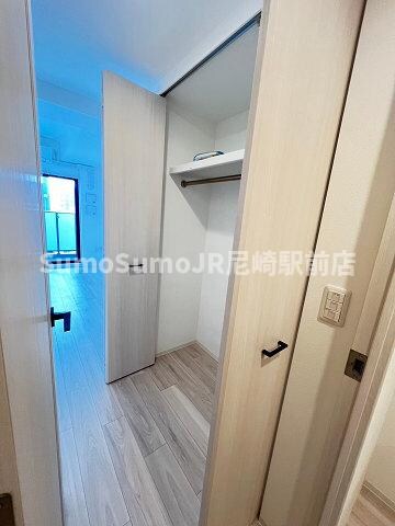 物件内観写真12　(ちょっとした収納スペースも充実しています)