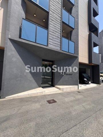 物件外観写真2　(エントランスです)