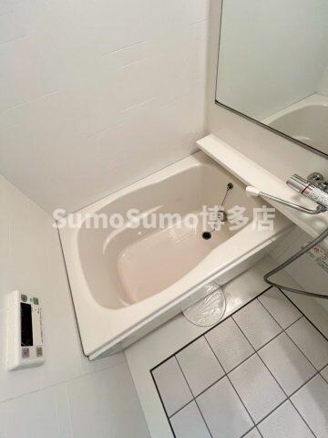 物件内観写真14　(お風呂で日々の疲れを落としましょう)