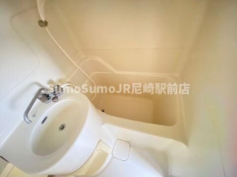 物件内観写真21　(日々の暮らしに欠かせないお風呂です)