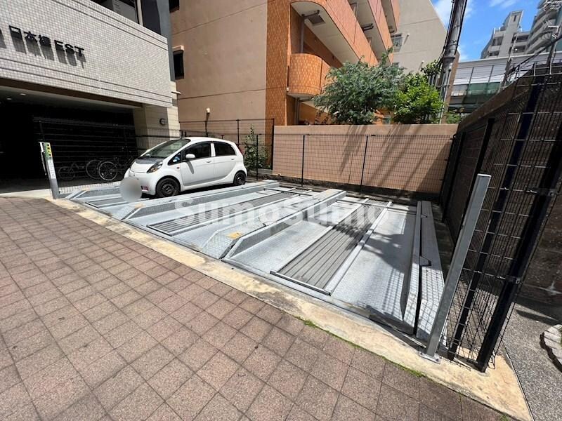 物件外観写真4　(駐車場です)