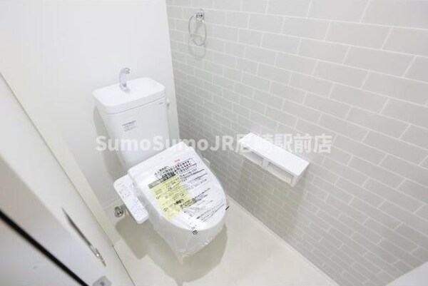 トイレ(コンパクトで使いやすいトイレです)