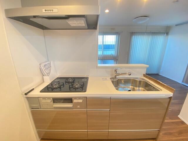 物件内観写真3　( )