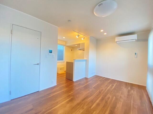 物件内観写真13　( )